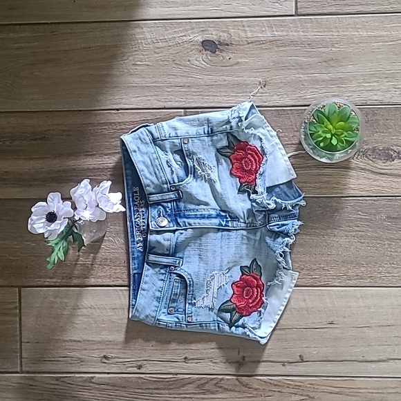 American Eagle Outfitters Pants - AE HI Rise Shortie Shorts